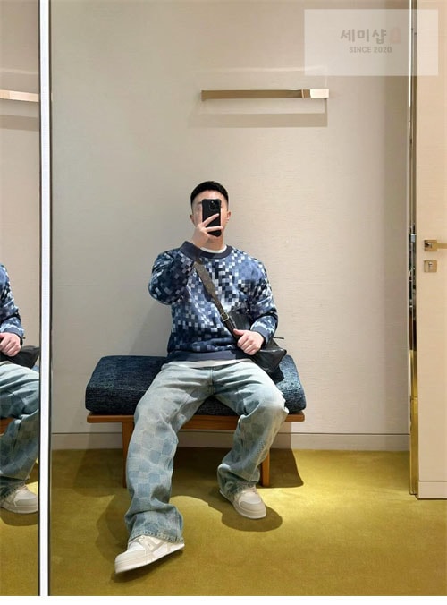 Louis Vuitton 루이비통 러버 카모 다미에 니트 스웨터 2컬러 의류 23번 이미지