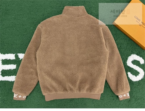 Louis Vuitton 루이비통 로고 패치 후리스 블루종 2컬러 의류 1번 이미지