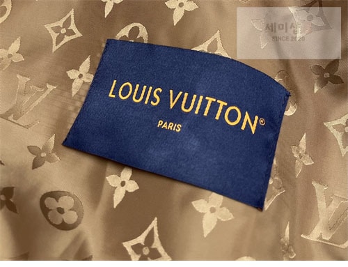 Louis Vuitton 루이비통 로고 패치 후리스 블루종 2컬러 의류 7번 이미지