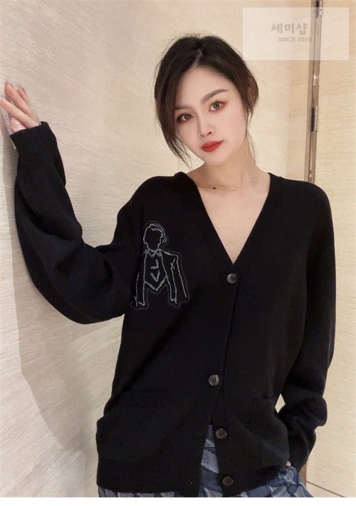 Louis Vuitton 루이비통 메리노 울 자수 가디건 1AFAON 의류 13번 이미지