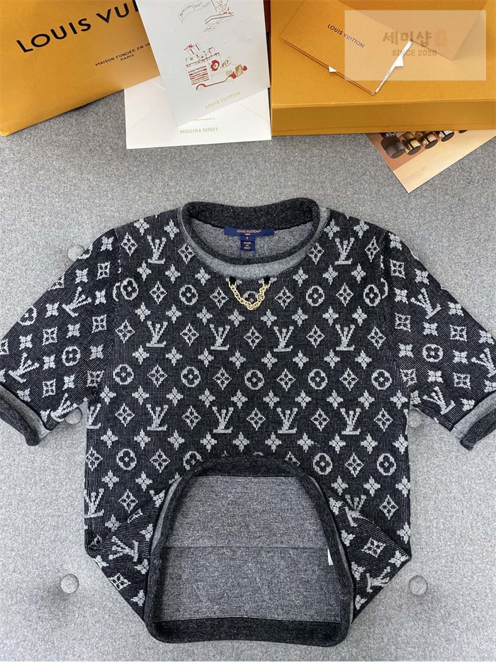Louis Vuitton 루이비통 모노그램 로고플레이 자카드 코튼 울 반팔 니트 레플리카 19번 이미지 - 의류 | 세미샵 레플리카 사이트