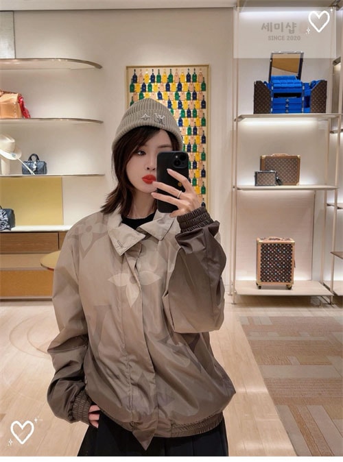 Louis Vuitton 루이비통 모노그램 리버서블 나일론 윈드브레이커 의류 19번 이미지