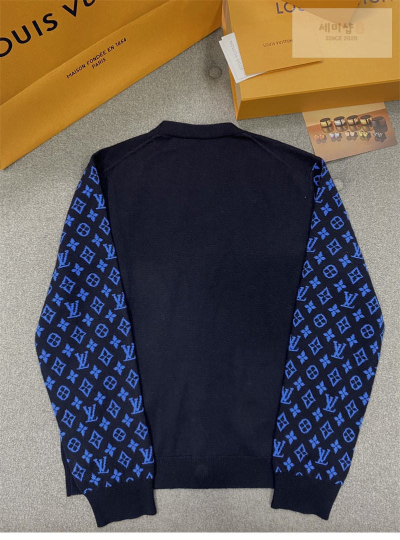 Louis Vuitton 루이비통 모노그램 믹스 캐시미어 V넥 가디건 의류 11번 이미지