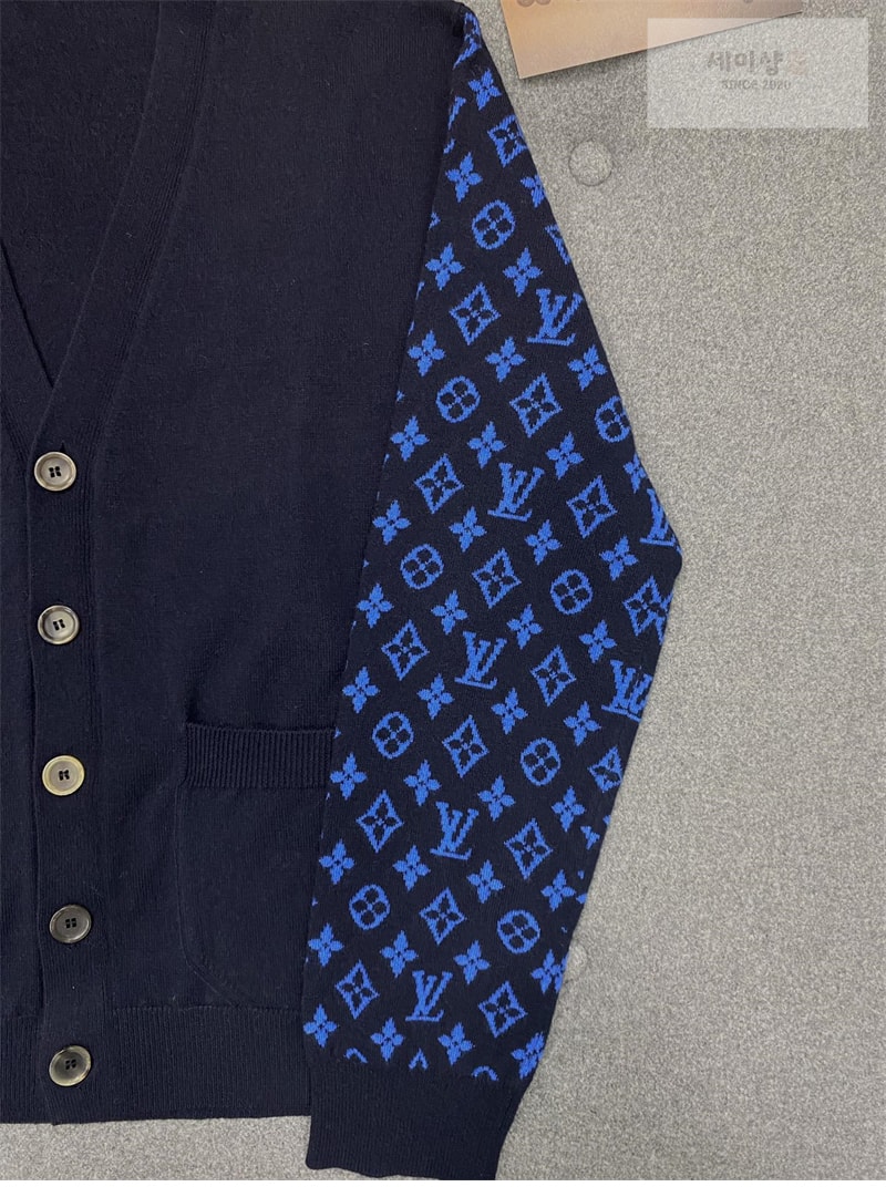 Louis Vuitton 루이비통 모노그램 믹스 캐시미어 V넥 가디건 의류 5번 이미지