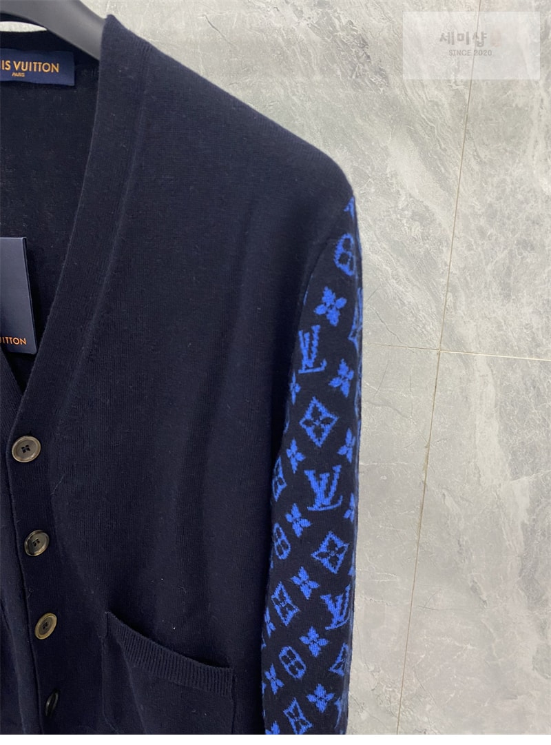 Louis Vuitton 루이비통 모노그램 믹스 캐시미어 V넥 가디건 의류 7번 이미지