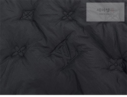 Louis Vuitton 루이비통 모노그램 퀼티드 후디 블루종 2컬러 의류 4번 이미지