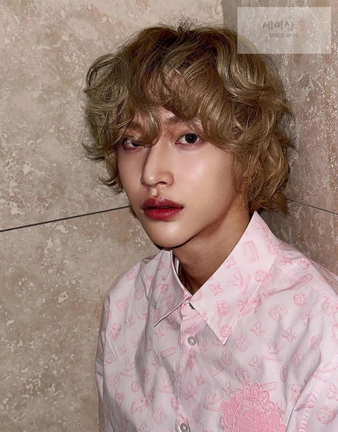 Louis Vuitton 루이비통 모노그램 프린티드 롱 슬리브 셔츠 “2COLOR” NO.1 의류 3번 이미지
