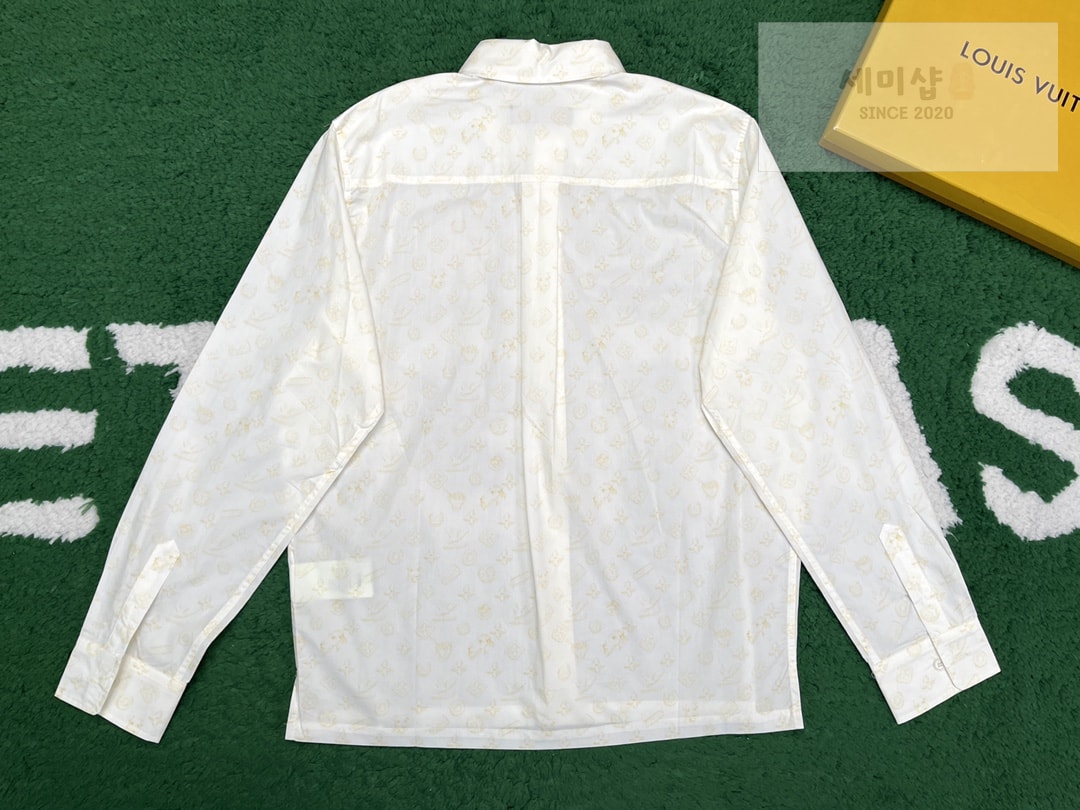 Louis Vuitton 루이비통 모노그램 프린티드 롱 슬리브 셔츠 “2COLOR” NO.1 의류 11번 이미지