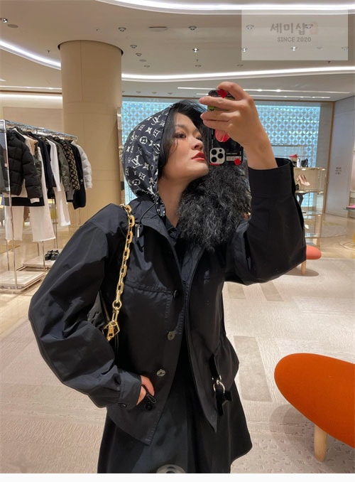 Louis Vuitton 루이비통 숏 후드 파카 블랙 의류 7번 이미지