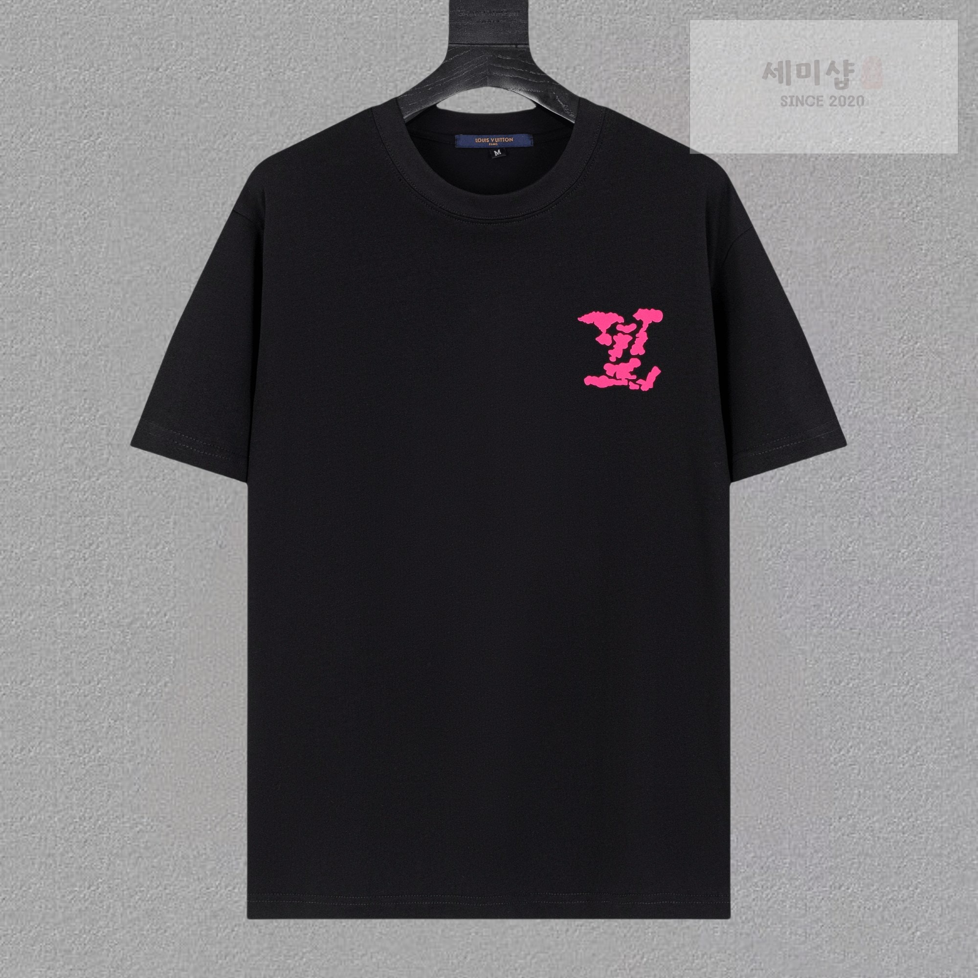 루이비통 루이비통 스팟 로고 티셔츠 블랙 핑크 의류 1번 이미지