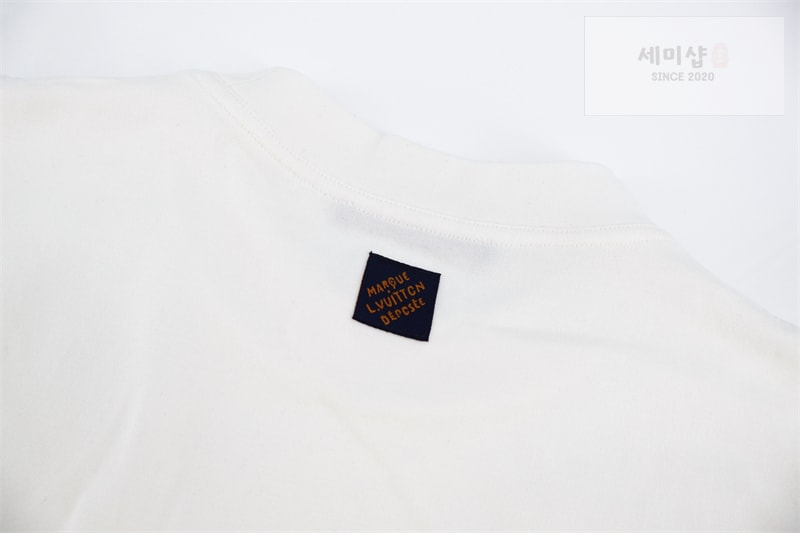 루이비통 루이비통 엠벨리시드 시그니처 반팔 티셔츠 의류 13번 이미지