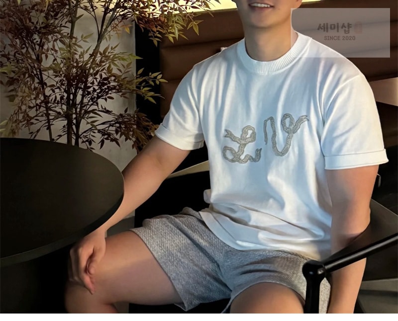 Louis Vuitton 루이비통 엠벨리시드 LV 리본 반팔 티셔츠 의류 4번 이미지