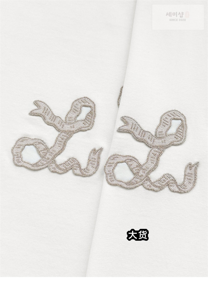 Louis Vuitton 루이비통 엠벨리시드 LV 리본 반팔 티셔츠 의류 22번 이미지