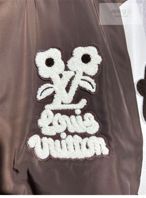 Louis Vuitton 루이비통 엠브로이더드 바시티 자켓 의류 30번 이미지