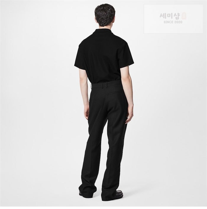 Louis Vuitton 루이비통 엠브로이더드 시그니처 쇼트 슬리브 피케 반팔 의류 3번 이미지