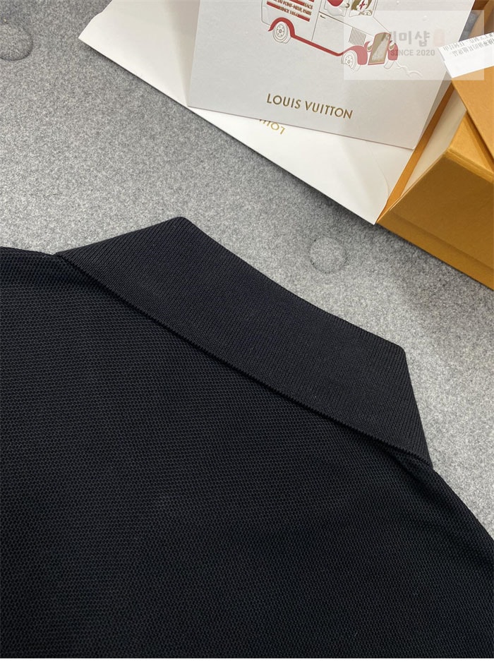 Louis Vuitton 루이비통 엠브로이더드 시그니처 쇼트 슬리브 피케 반팔 의류 20번 이미지