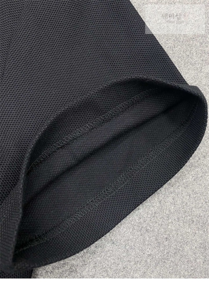 Louis Vuitton 루이비통 엠브로이더드 시그니처 쇼트 슬리브 피케 반팔 의류 9번 이미지