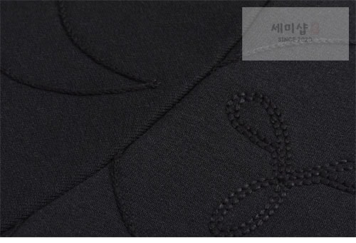 Louis Vuitton 루이비통 엠브로이더드 LV 아라베스크 크루넥 맨투맨 의류 10번 이미지