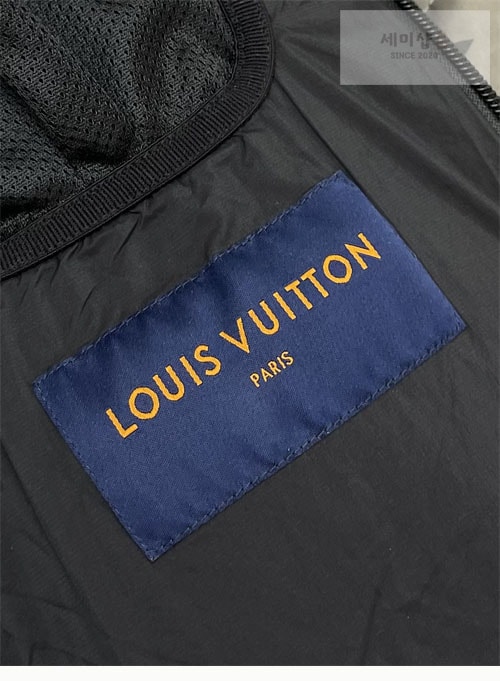 Louis Vuitton 루이비통 2054 히트 리액티브 푸퍼 의류 10번 이미지