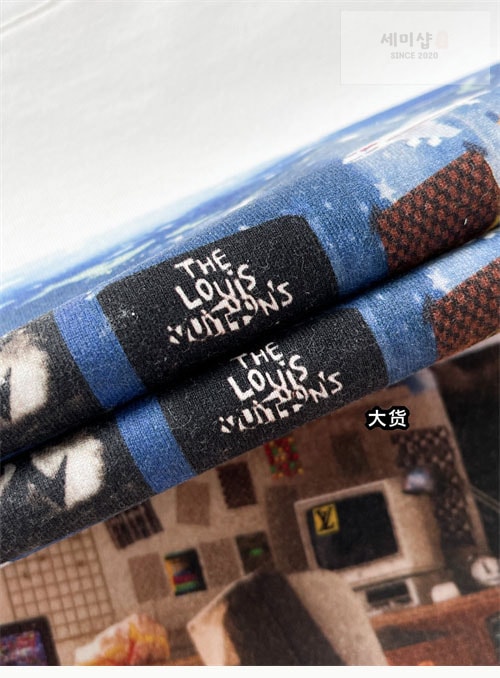 Louis Vuitton 루이비통 23AW LV Teen Bedroom 프린트 반팔 티셔츠 의류 20번 이미지
