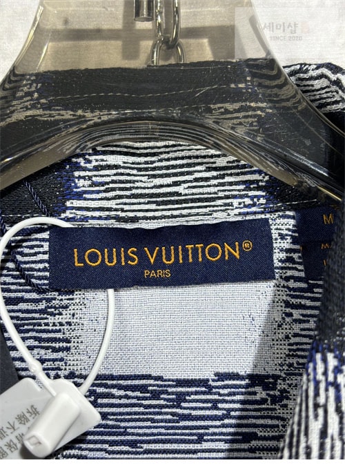 Louis Vuitton 루이비통 24FW 다미에 울 오버셔츠 의류 22번 이미지