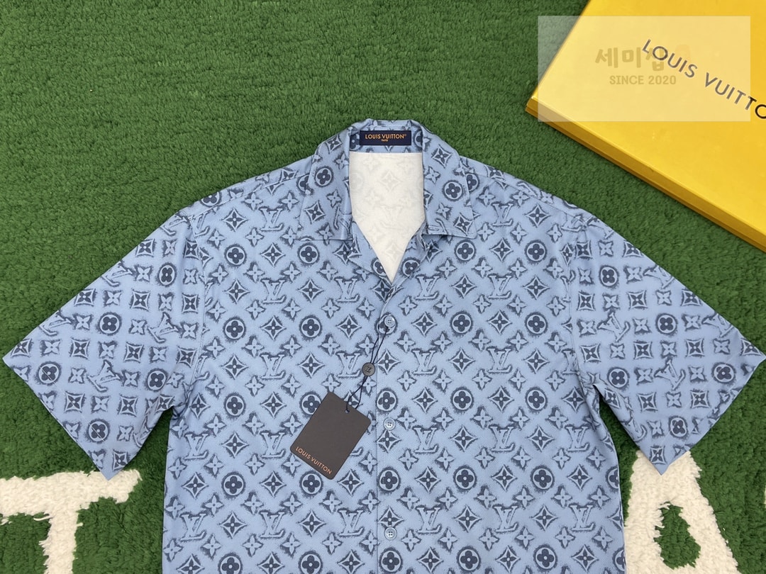 Louis Vuitton 루이비통 24SS 실크 모노그램 쇼트 슬리브 셔츠 의류 6번 이미지