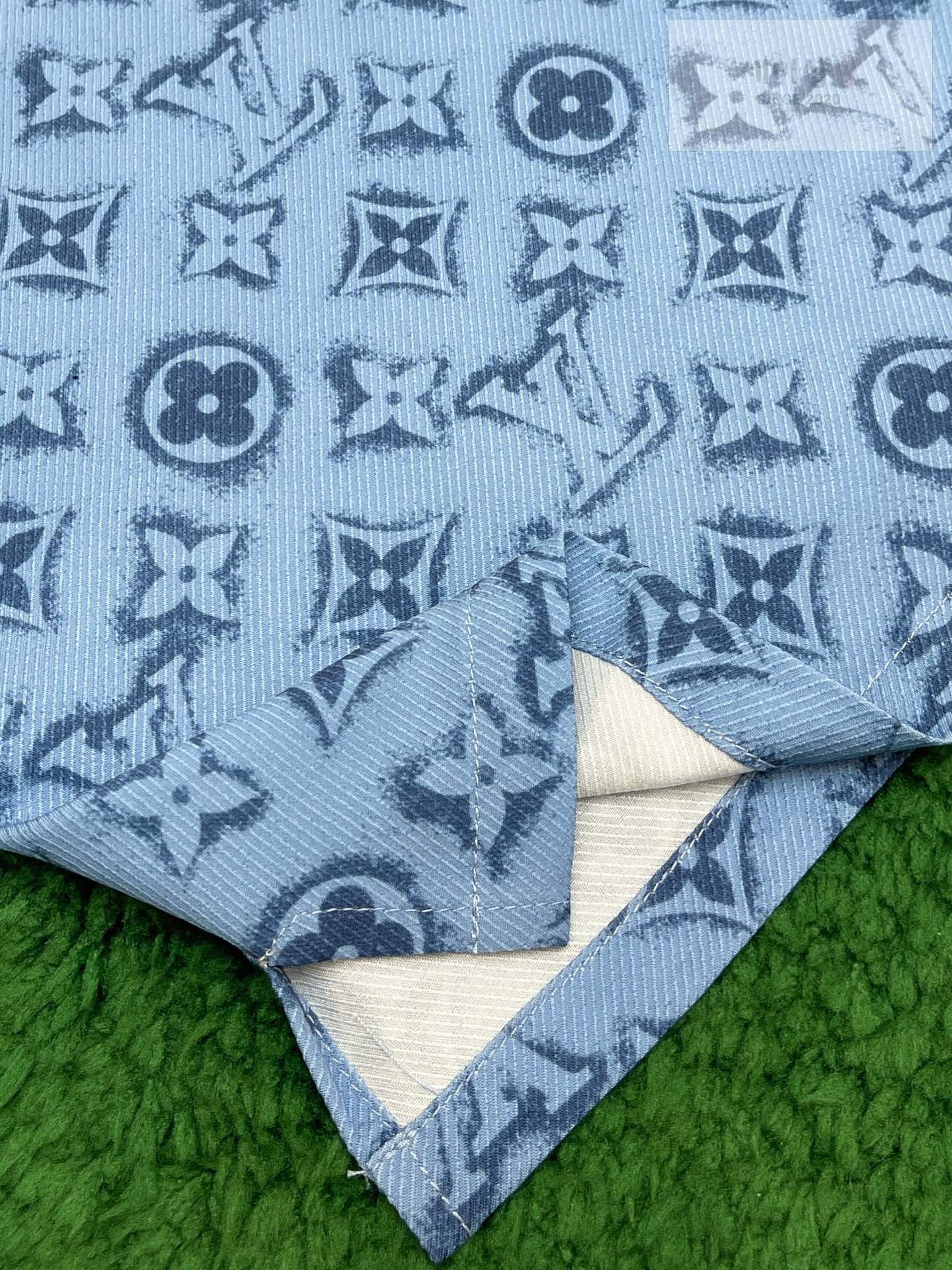 Louis Vuitton 루이비통 24SS 실크 모노그램 쇼트 슬리브 셔츠 의류 10번 이미지