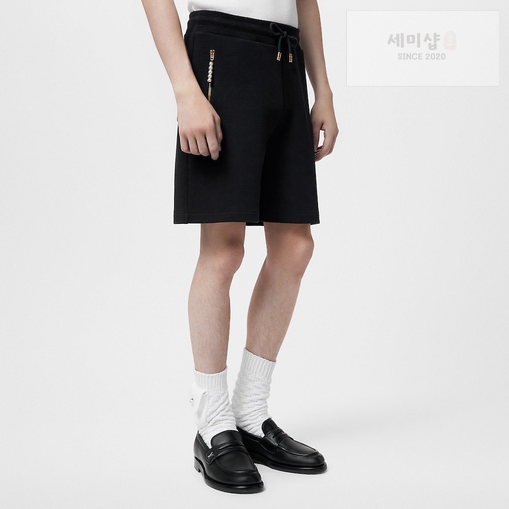 Louis Vuitton 루이비통 24SS 포켓 지퍼 진주 장식 톤온톤 자수 코튼 저지 쇼츠 레플리카 3번 이미지 - 의류 | 세미샵 레플리카 사이트