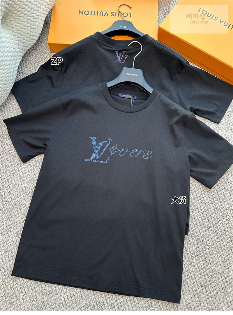 Louis Vuitton 루이비통 25SS 이리데슨트 LV 남성 반팔 티셔츠 레플리카 14번 이미지 - 의류 | 세미샵 레플리카 사이트