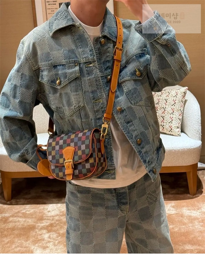 Louis Vuitton 루이비통 3D 다미에 클래식 데님 자켓 레플리카 2번 이미지 - 의류 | 세미샵 레플리카 사이트