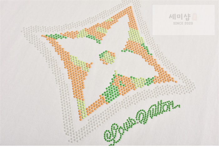 Louis Vuitton 루이비통 3D 플라워 모노그램 반팔 티셔츠 레플리카 7번 이미지 - 의류 | 세미샵 레플리카 사이트