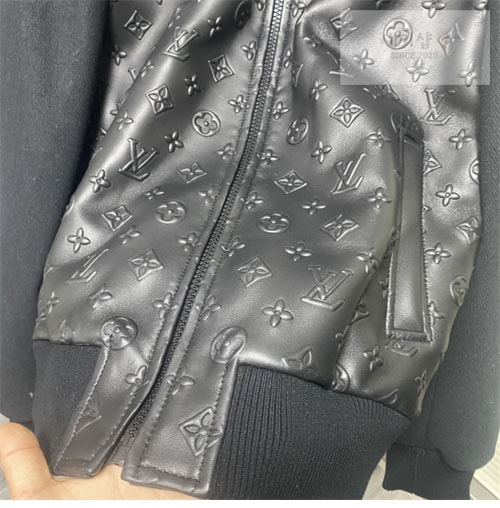 Louis Vuitton 루이비통 LVSE 엠보스드 모노그램 믹스 레더 블루종 의류 7번 이미지