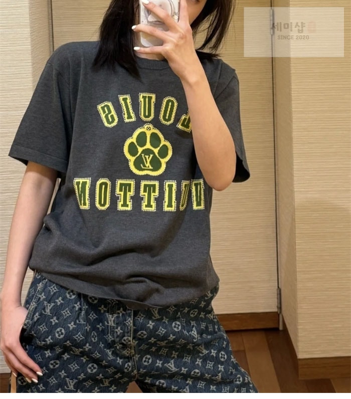 Louis Vuitton 루이비통 LV 도그 포 인따르시아 코튼 크루넥 반팔 의류 4번 이미지