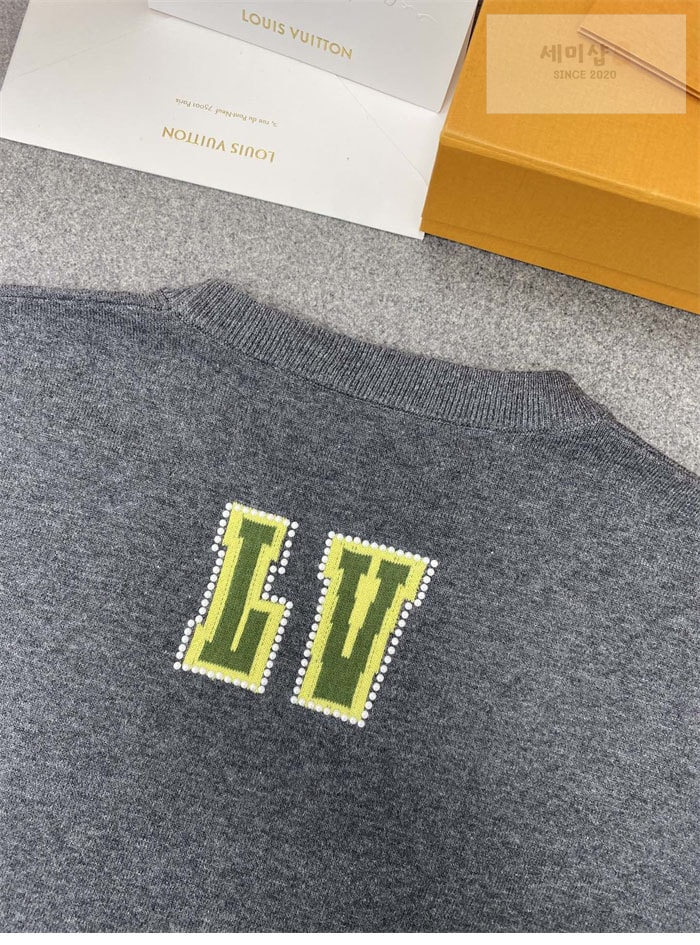 Louis Vuitton 루이비통 LV 도그 포 인따르시아 코튼 크루넥 반팔 의류 17번 이미지