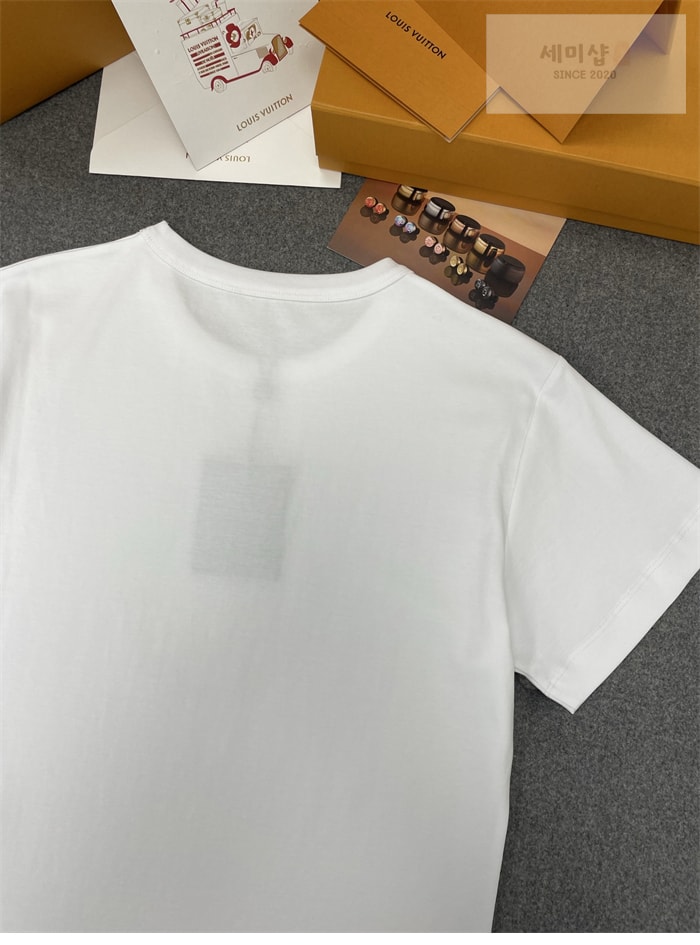 Louis Vuitton 루이비통 LV 스템프 코튼 반팔 티셔츠 의류 10번 이미지