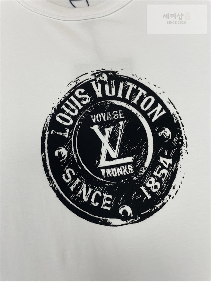 Louis Vuitton 루이비통 LV 스템프 코튼 반팔 티셔츠 의류 21번 이미지