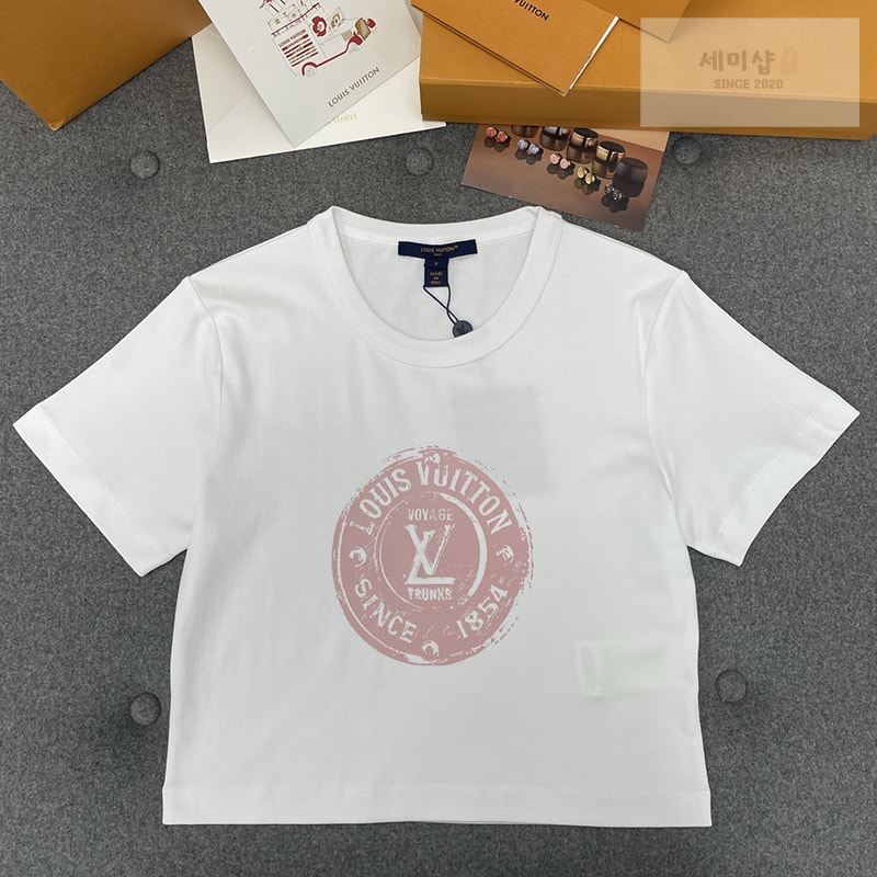 Louis Vuitton 루이비통 LV 스템프 크롭 탑 의류 1번 이미지