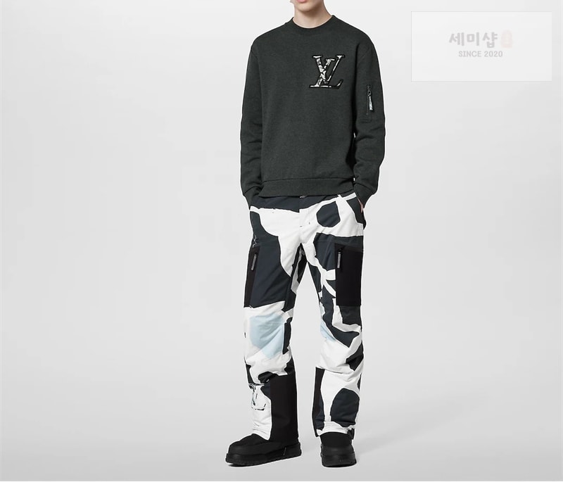 Louis Vuitton 루이비통 LV Ice 로고 콤팩트 코튼 크루넥 스웨터 의류 2번 이미지