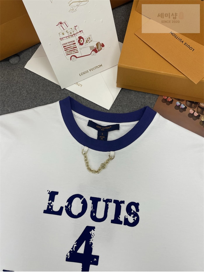Louis Vuitton 루이비통 Louis 4 Vuitton 크루넥 체인 반팔 티셔츠 의류 13번 이미지