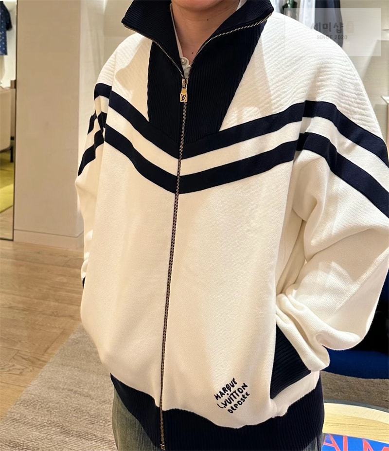 Louis Vuitton 루이비통 MLVD 니티드 코튼 세일러 블루종 화이트 의류 3번 이미지