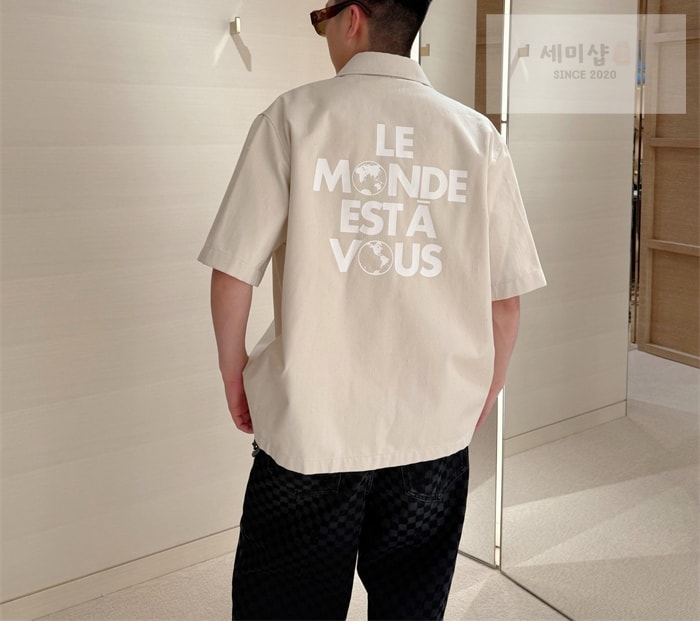 Louis Vuitton 루이비통 VVN 라벨 실크 블렌드 쇼트 슬리브드 셔츠 의류 3번 이미지