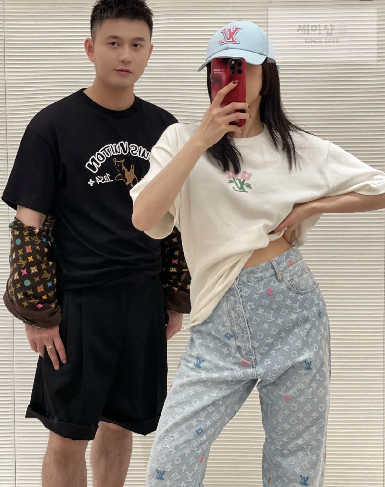 Louis Vuitton 루이비통 X 타일러 블루밍 LV 인따르시아 시그니처 니트 크루넥 반팔 티셔츠 의류 4번 이미지