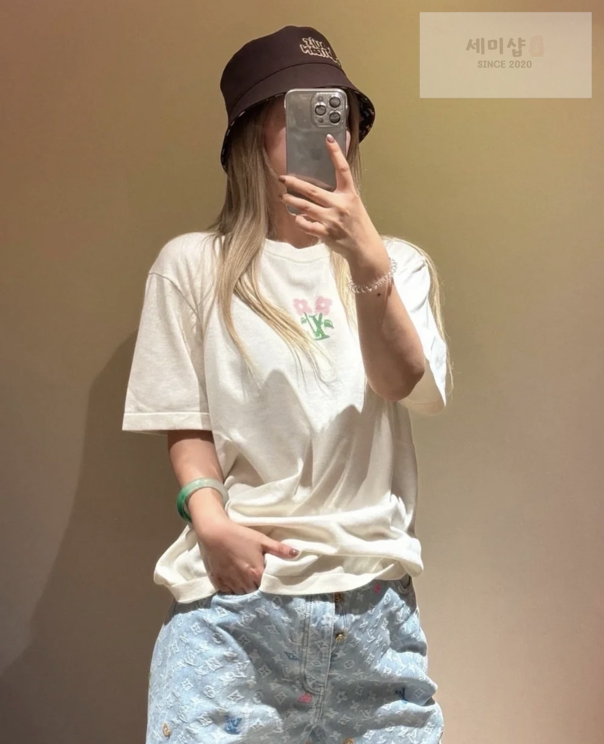 Louis Vuitton 루이비통 X 타일러 블루밍 LV 인따르시아 시그니처 니트 크루넥 반팔 티셔츠 의류 17번 이미지