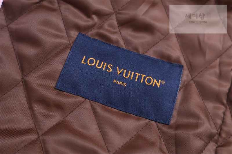 Louis Vuitton 루이비통 x 니고 리브드 코듀로이 카라 워크웨어 블루종 의류 11번 이미지