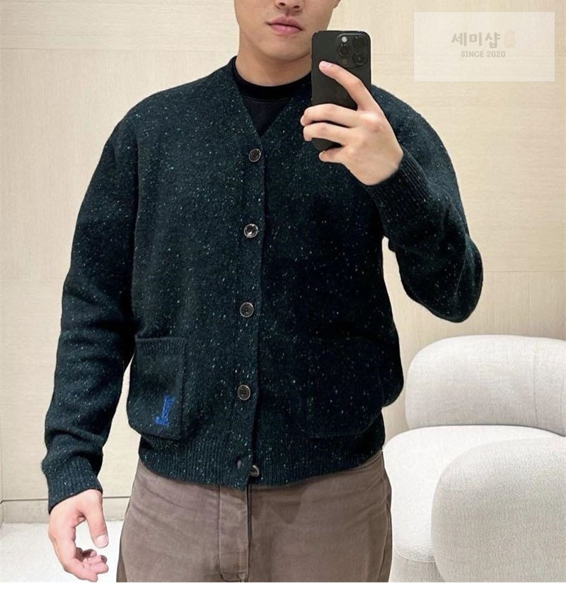 Louis Vuitton 루이비통 x 니고 포켓 LV 캐시미어 가디건 의류 3번 이미지