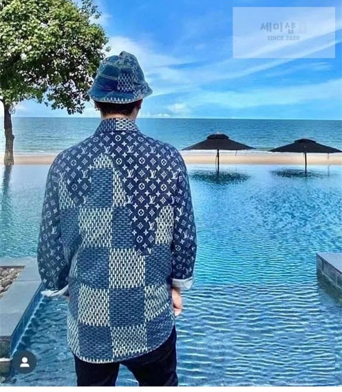 Louis Vuitton 루이비통 x 니고 MNGM 자이언트 모노그램 셔츠 의류 5번 이미지