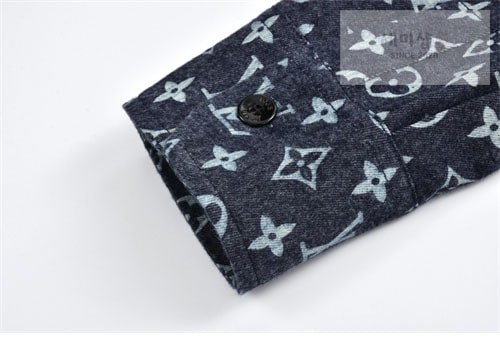 Louis Vuitton 루이비통 x 니고 MNGM 자이언트 모노그램 셔츠 의류 8번 이미지