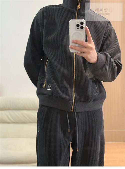 Louis Vuitton 루이비통 x 박서보 코튼 벨벳 크랙 집업 자켓 의류 13번 이미지