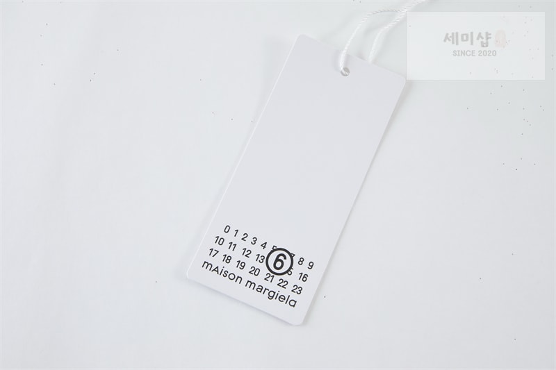 Maison Margiela 메종마르지엘라 누메릭 울 스웨터 그레이 의류 19번 이미지