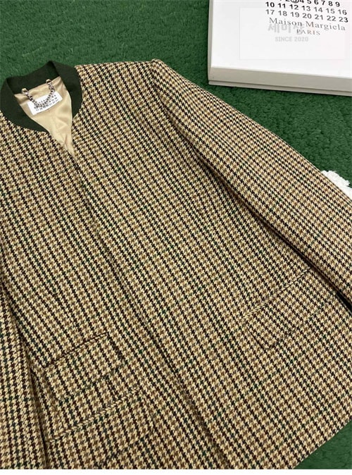 Maison Margiela 메종마르지엘라 체크 울 브이넥 히든 자켓 의류 4번 이미지
